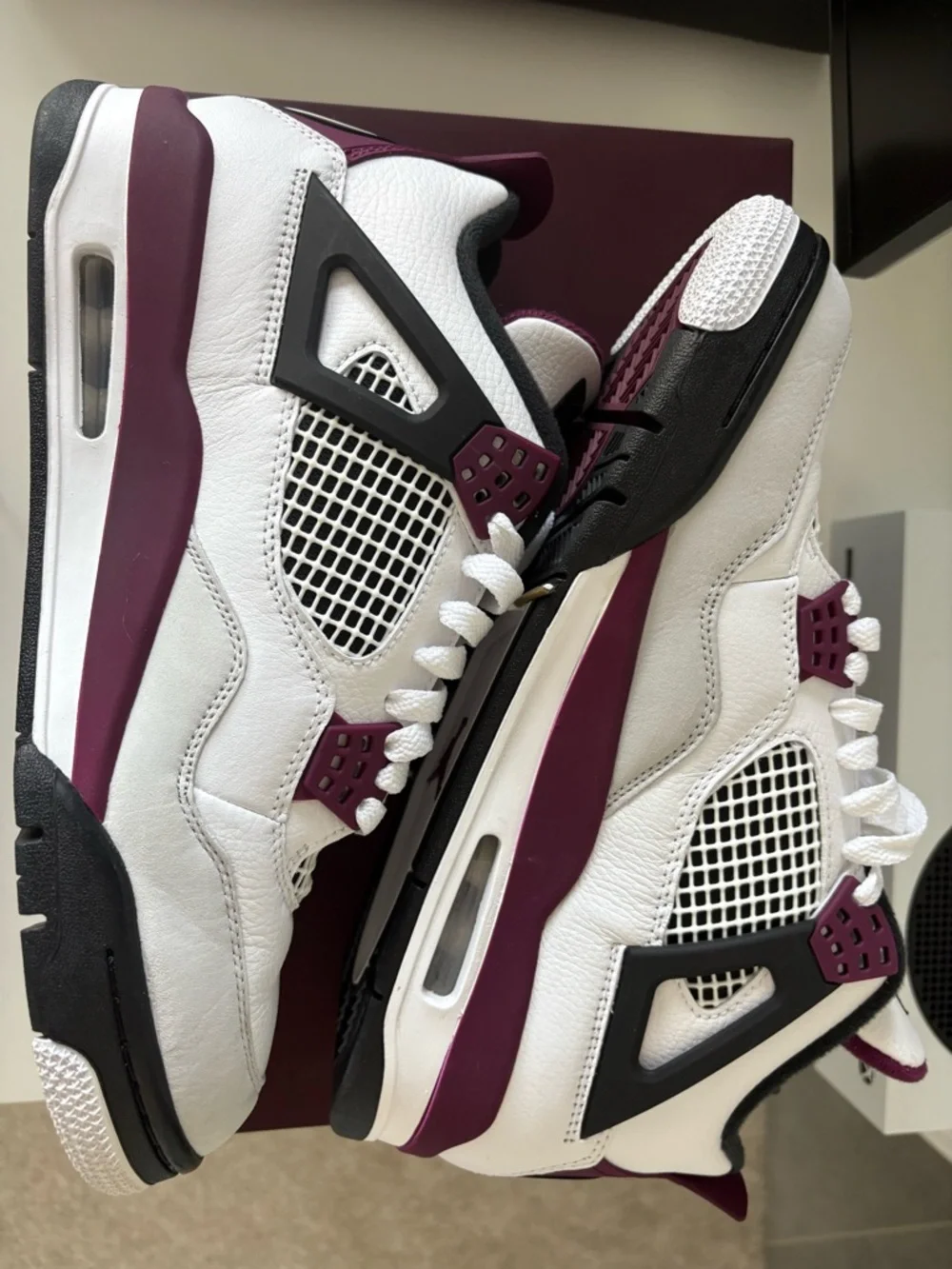 Jordan 4 Retro PSG Paris Saint-German